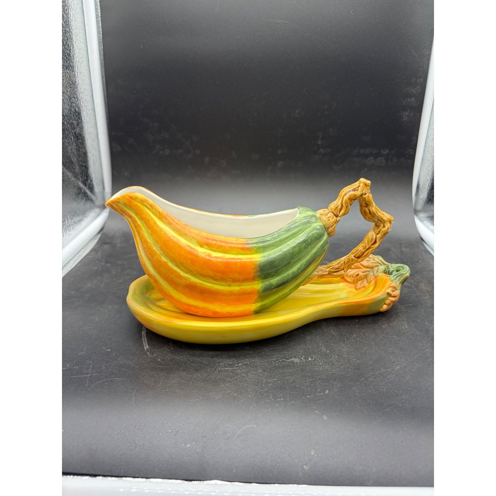 Department 56 Harvest Gourd Gravy Boat with Underplate Tray 56.30449 Fall‎ Decor